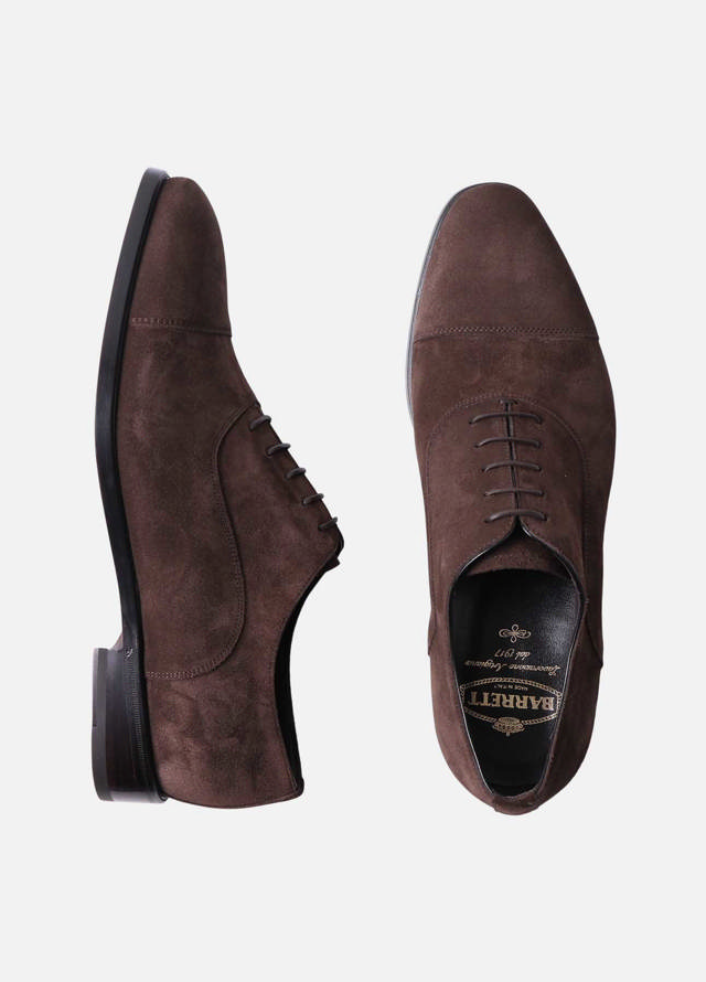 Oxford cap-toe sko i ruskind