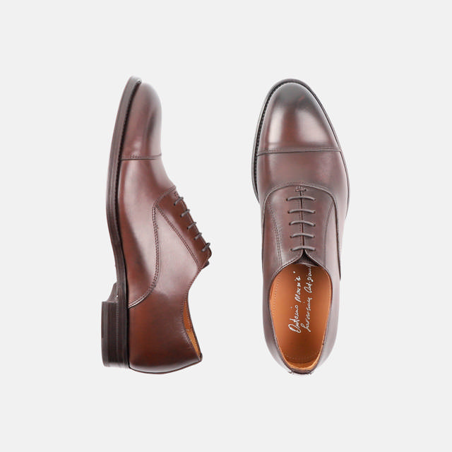 oxford cap toe